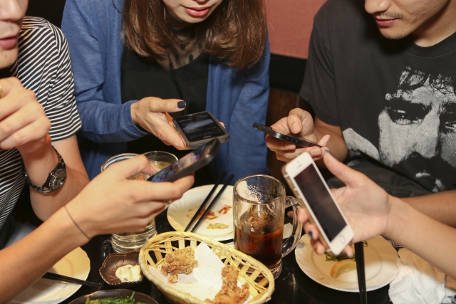 Meeting Girls in Japan - Aiseki-ya Dating System
