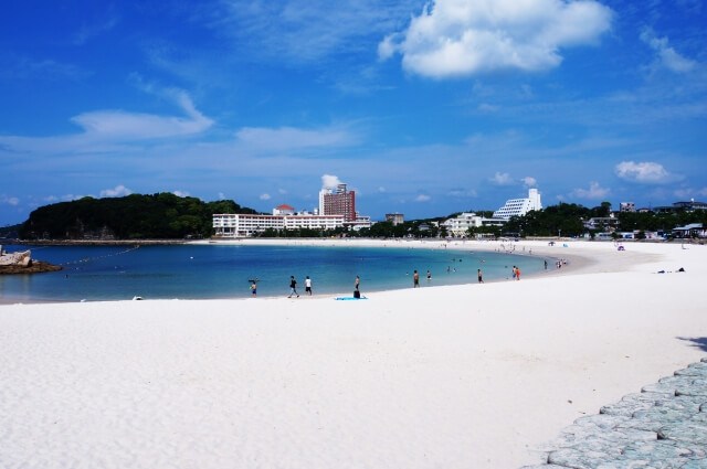 Beaches near Osaka for Checking Out Japanese Girls - Shirarahama